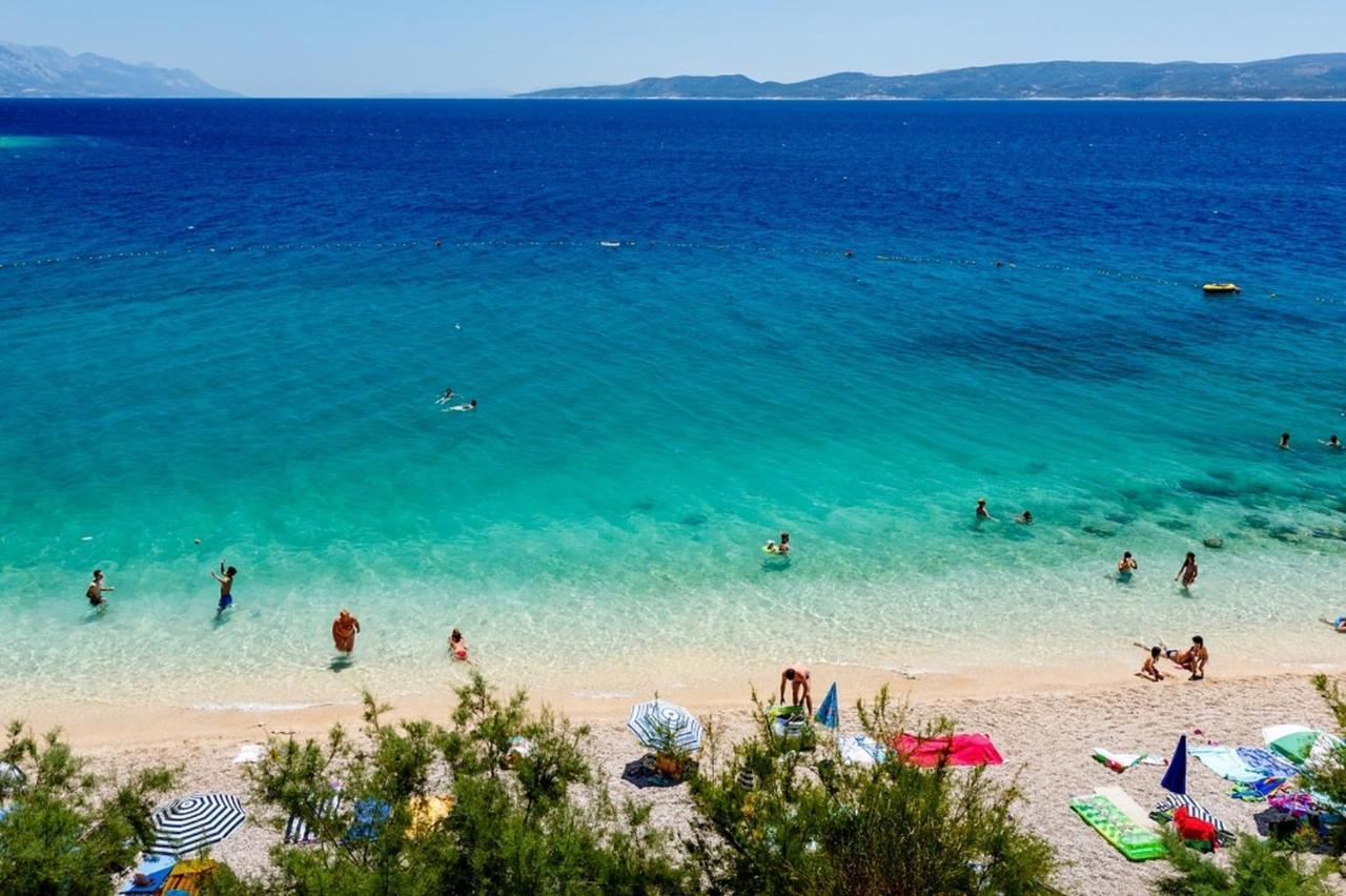 Apartments & Restaurant Galeb Marusici  エクステリア 写真
